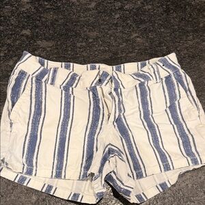New York & Company Blue and White Striped Women's Cargo Shorts